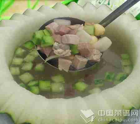 秋季日常多食用茄子和冬瓜